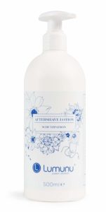 Lumunu Creme in Spender auf weissem Grund